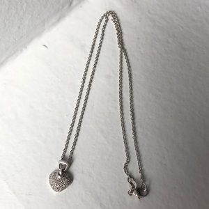 Cute glittery heart shaped necklace